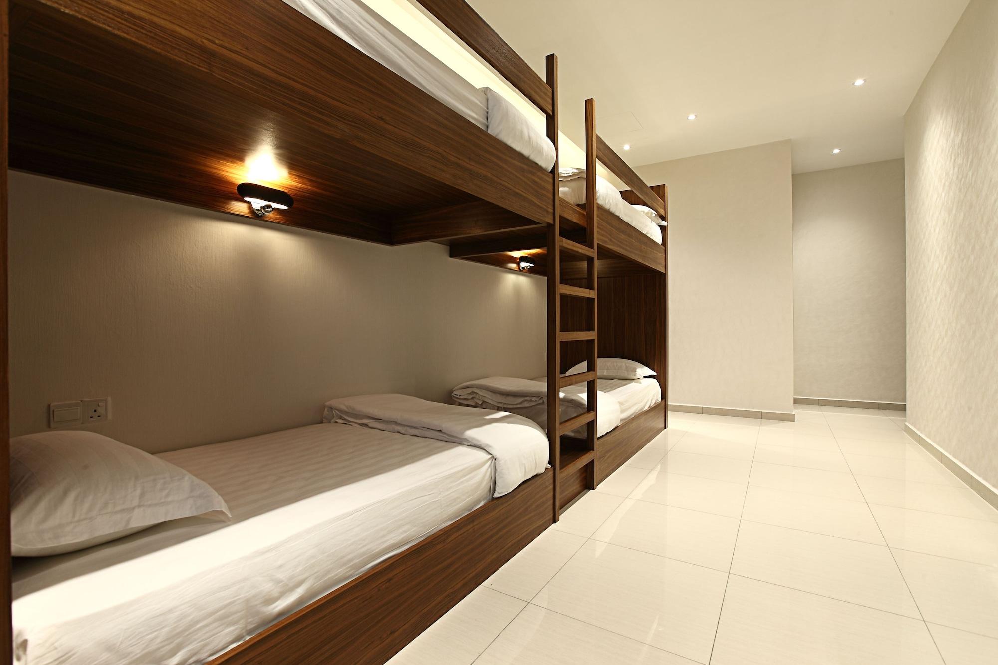 Sri Enstek Hotel Klia, Klia 2 & F1 Sepang Ngoại thất bức ảnh