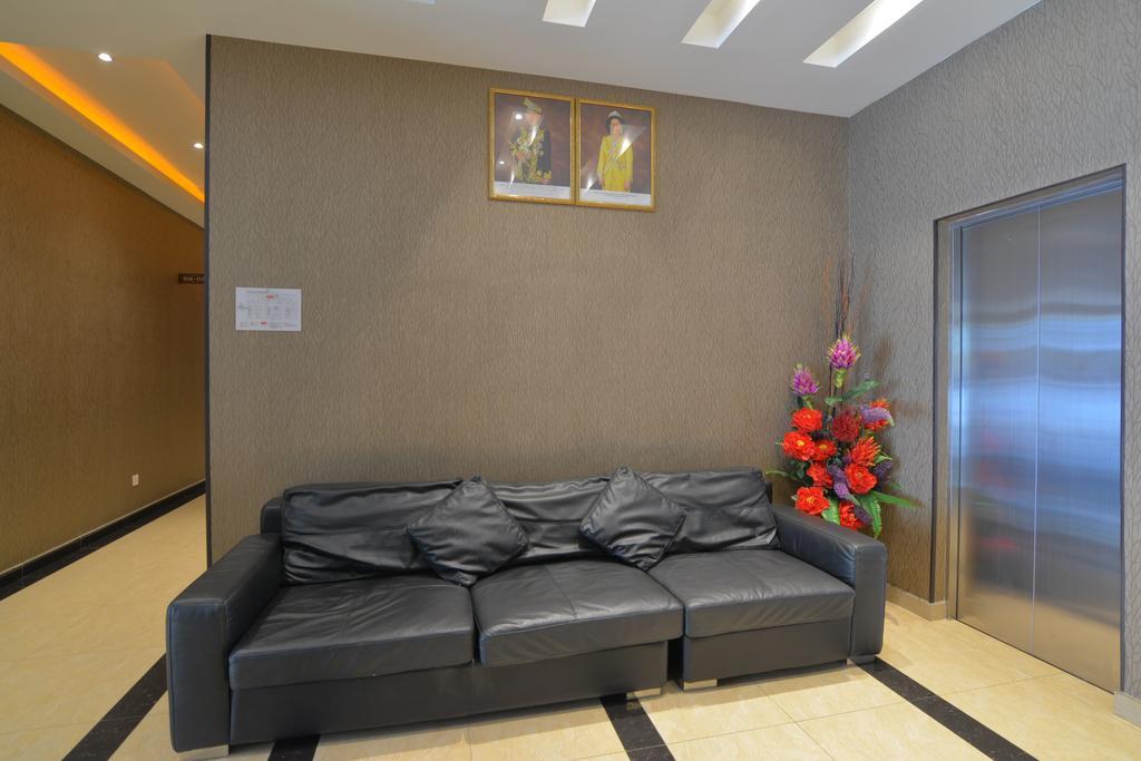 Sri Enstek Hotel Klia, Klia 2 & F1 Sepang Ngoại thất bức ảnh