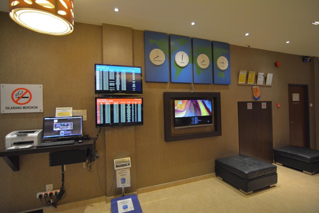 Sri Enstek Hotel Klia, Klia 2 & F1 Sepang Ngoại thất bức ảnh