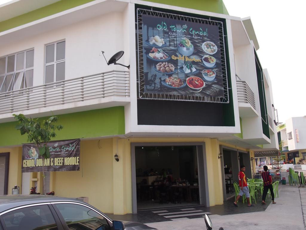 Sri Enstek Hotel Klia, Klia 2 & F1 Sepang Ngoại thất bức ảnh
