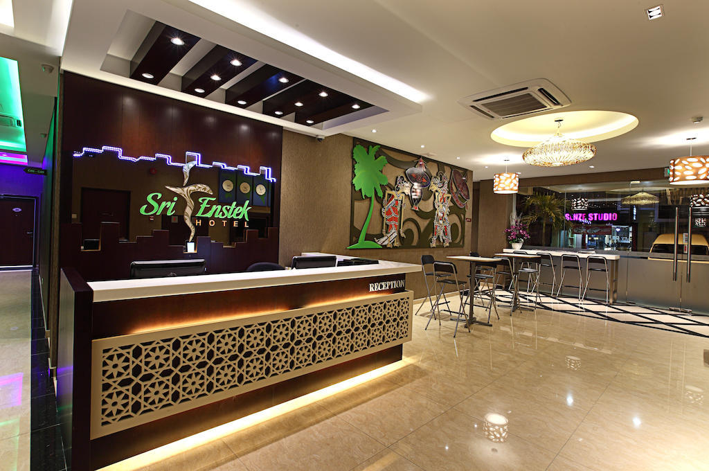 Sri Enstek Hotel Klia, Klia 2 & F1 Sepang Ngoại thất bức ảnh