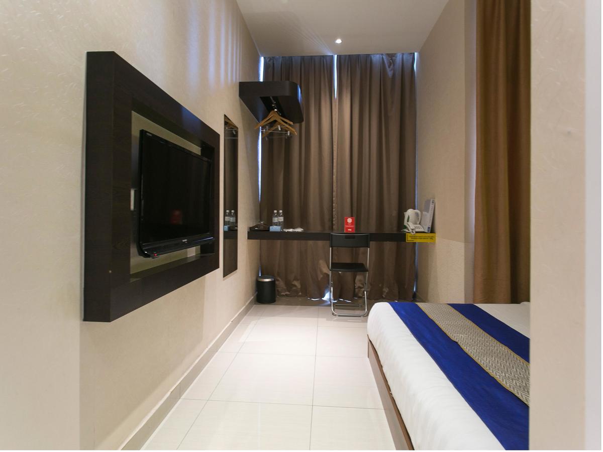 Sri Enstek Hotel Klia, Klia 2 & F1 Sepang Ngoại thất bức ảnh